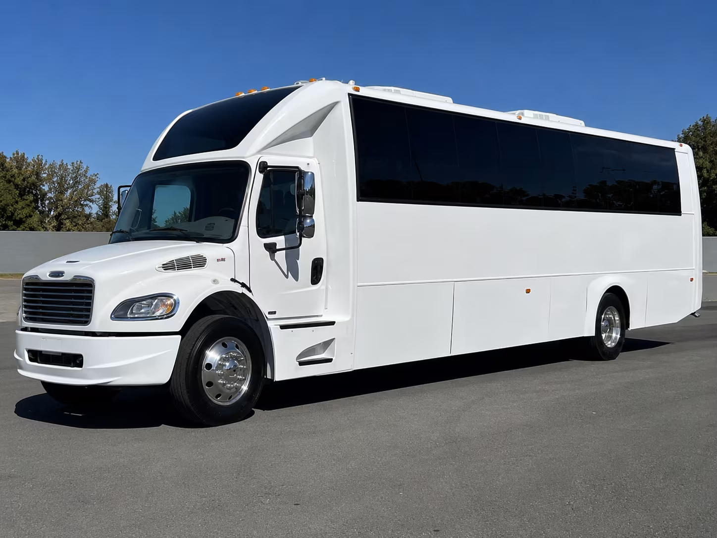 Corpus Christi Birthday, Sweet 16, & Quinceañera Party Bus Rentals