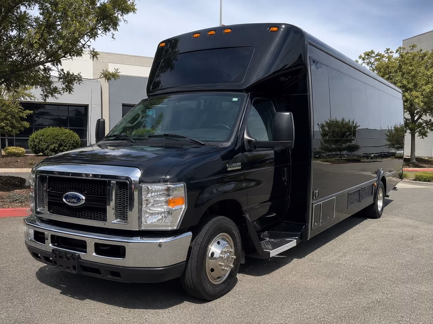Laredo Concert & Music Festival Transportation route planning