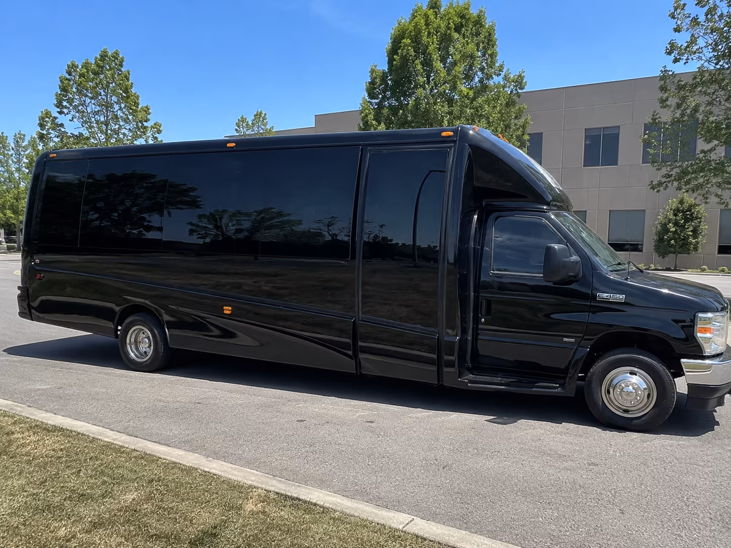 Laredo Winery Tour & Pub Crawl Transportation party bus exterior