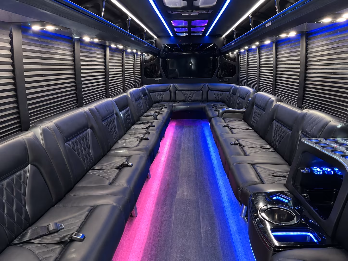 Laredo Winery Tour & Pub Crawl Transportation